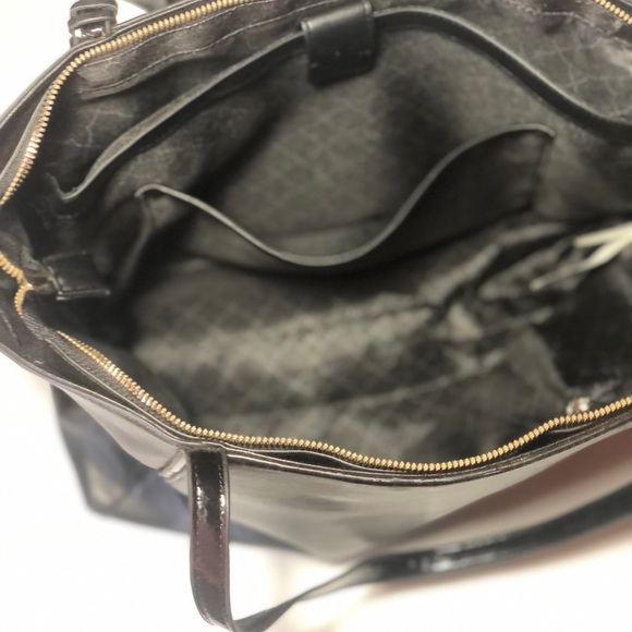 Handbag - Picture 5 of 9